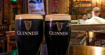 St. Patricks Day-Pub-Pub Tour-17.03.2020-Guinness-Cider-Carbombs-Corona-Despo-Bier-Vollrauch-Day Drinking-Ballermann-Ballermann Party-Heute Billig Morgen Teuer-Malle Opening 2020-Bierkönig